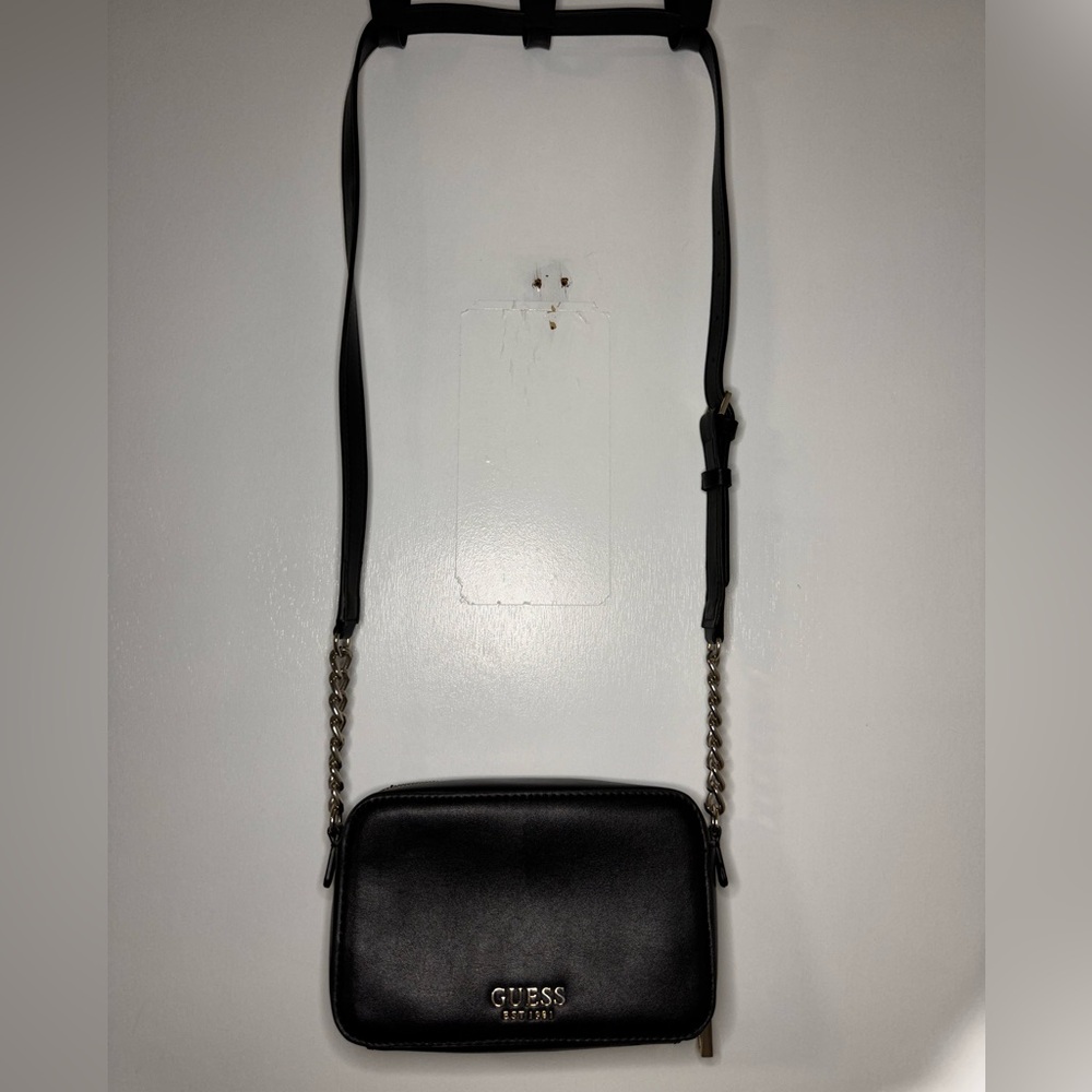 Guess Purse - Picture 3 of 6